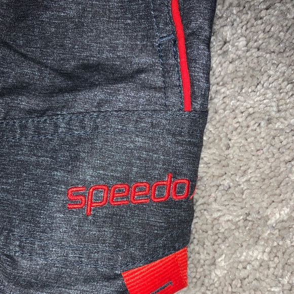 Men’s Speedo Swim Trunks/Swim Shorts - Picture 2 of 6